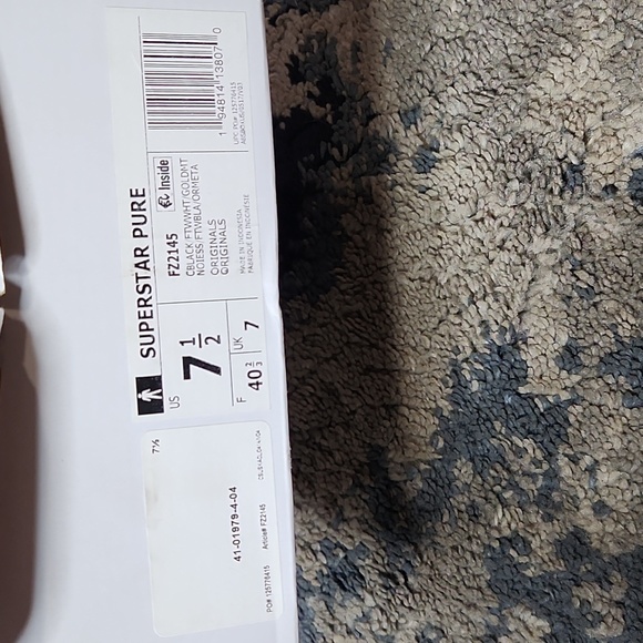 Men's Superstar Pure Black Sneakers Gold Trefoil Logo FZ2145 - Picture 7 of 8